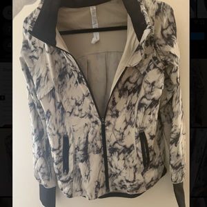 Lululemon zip up jacket
